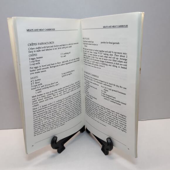 Yankee's Main Dish Church Supper Cookbook 1980 - Picture 4 of 9